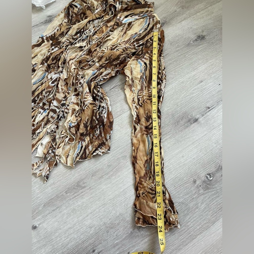 Violet & Claire Brown Patterned Button Down Shirt - image 7